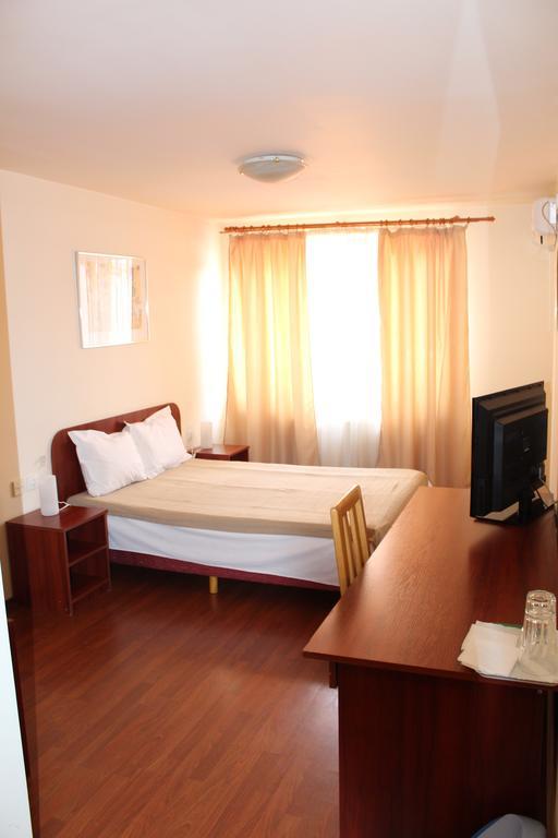 Hotel Mic Βουκουρέστι Εξωτερικό φωτογραφία