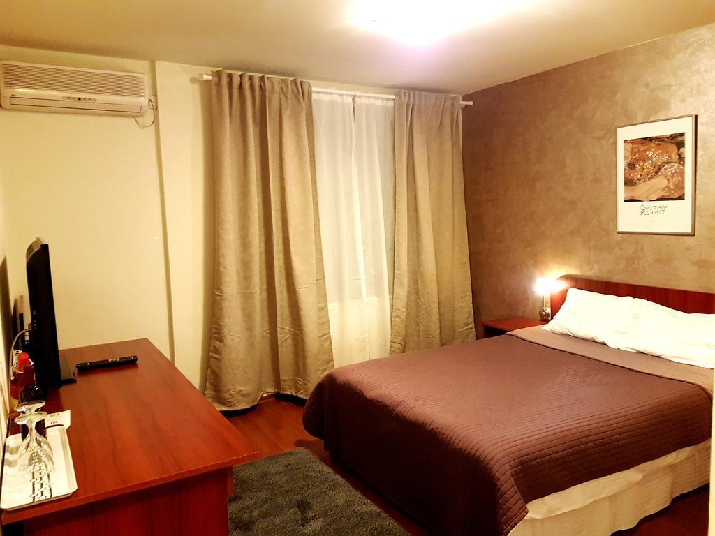 Hotel Mic Βουκουρέστι Εξωτερικό φωτογραφία